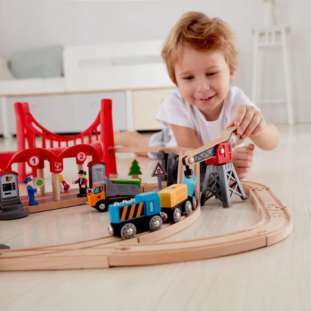 Set de joaca Hape Busy City Rail E3730