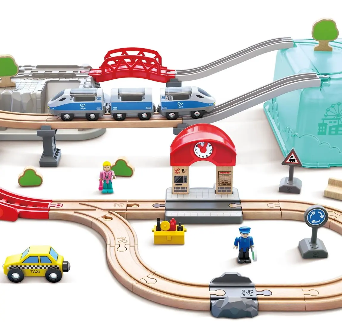 Set de joaca Hape City Train E3771 (Multicolor) - 2