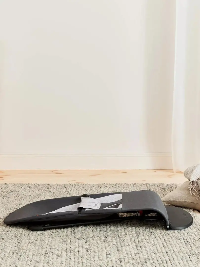 Sezlong-leagan pentru copii BabyBjorn Balance Soft (Gray/Dark Gray)