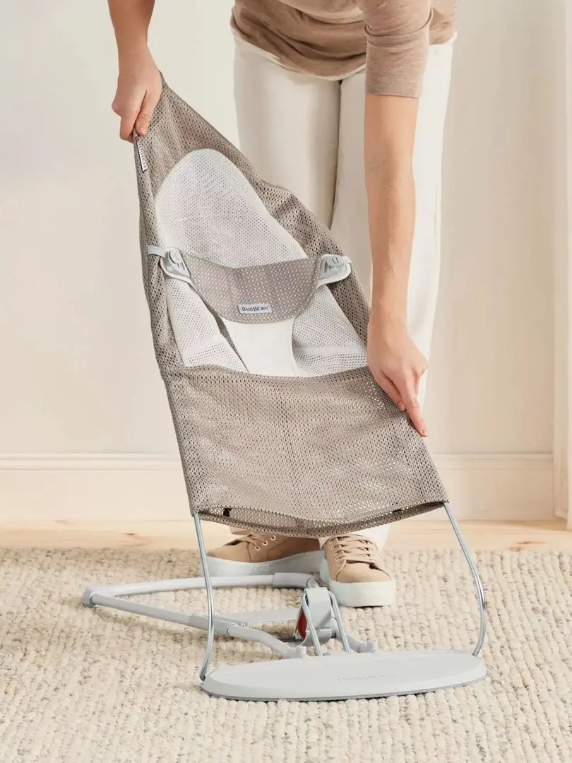 Sezlong-leagan pentru copii BabyBjorn Balance Soft (Grey Beige)