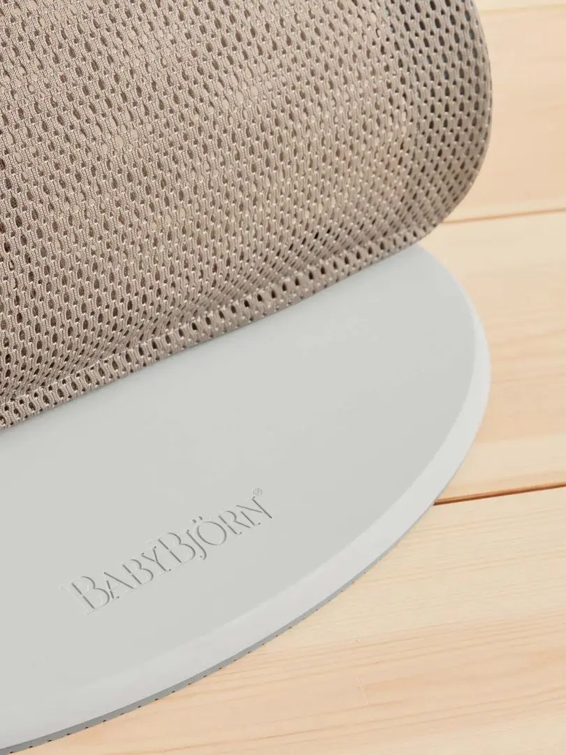 Sezlong-leagan pentru copii BabyBjorn Balance Soft (Grey Beige)