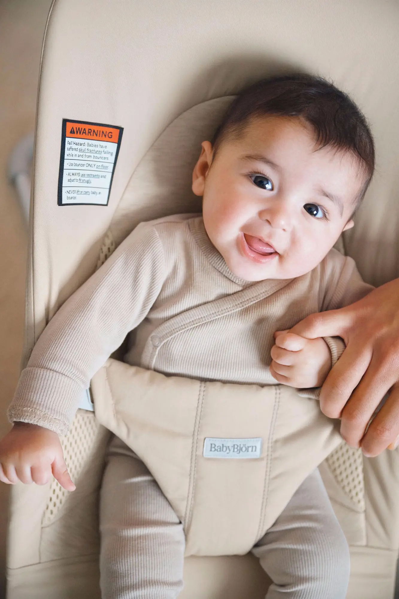 Детский шезлонг-качели BabyBjorn Balance Soft (Khaki/Beige) - 9