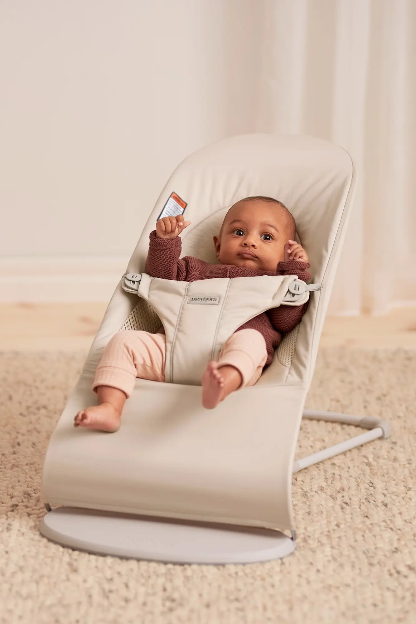 Детский шезлонг-качели BabyBjorn Balance Soft (Khaki/Beige) - 3