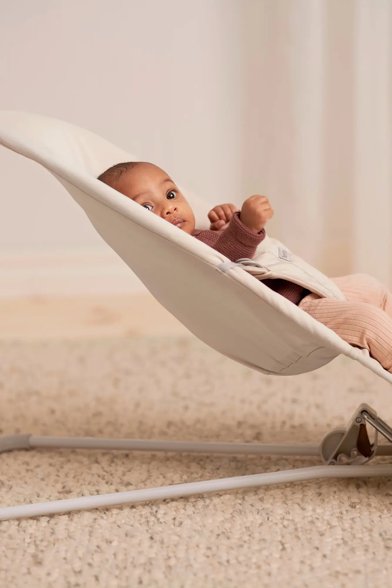 Детский шезлонг-качели BabyBjorn Balance Soft (Khaki/Beige) - 4
