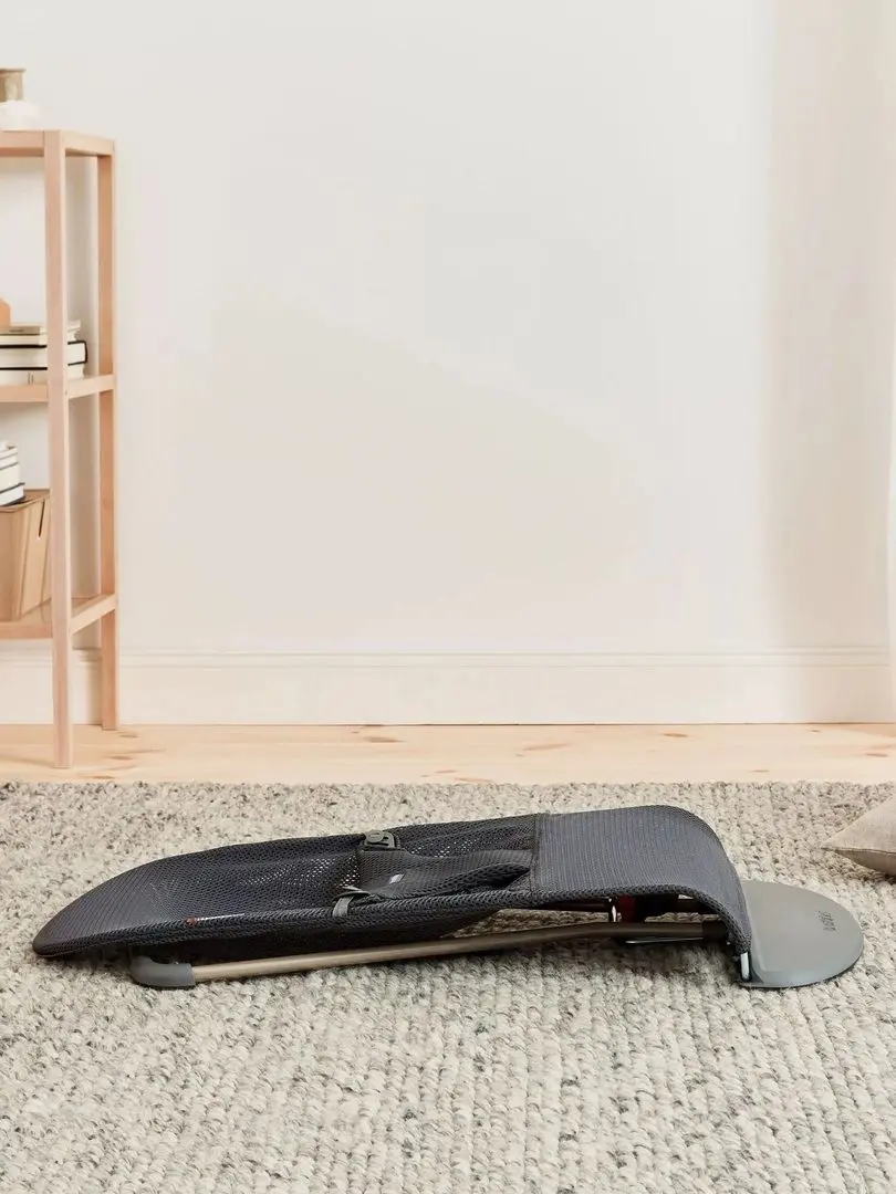 Sezlong-leagan pentru copii BabyBjorn Bliss (Black)