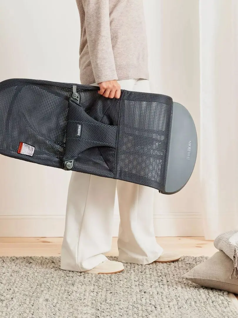 Sezlong-leagan pentru copii BabyBjorn Bliss (Black)