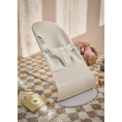 Детский шезлонг-качели BabyBjorn Bliss (Light Beige) Thumb