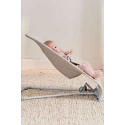 Детский шезлонг-качели BabyBjorn Bliss (Light Beige) Thumb