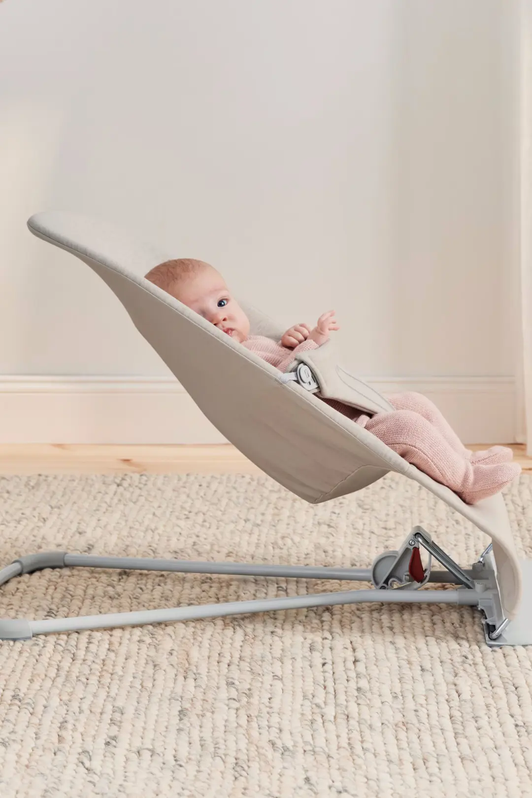 Детский шезлонг-качели BabyBjorn Bliss (Light Beige) - 4