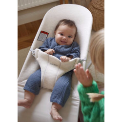 Детский шезлонг-качели BabyBjorn Bliss (Light Beige) Thumb