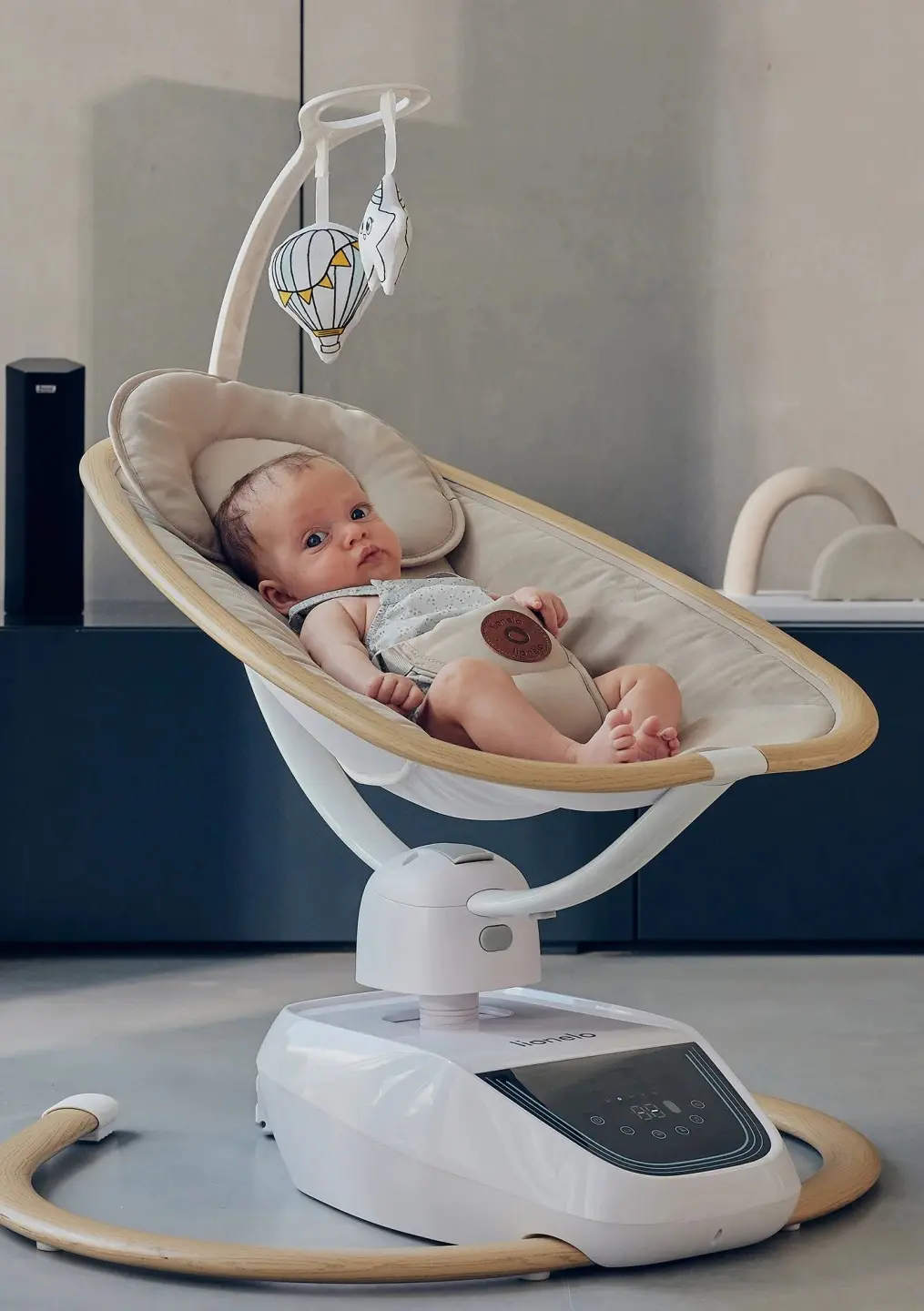 Sezlong-leagan pentru copii Lionelo Olivia (Beige Natural)