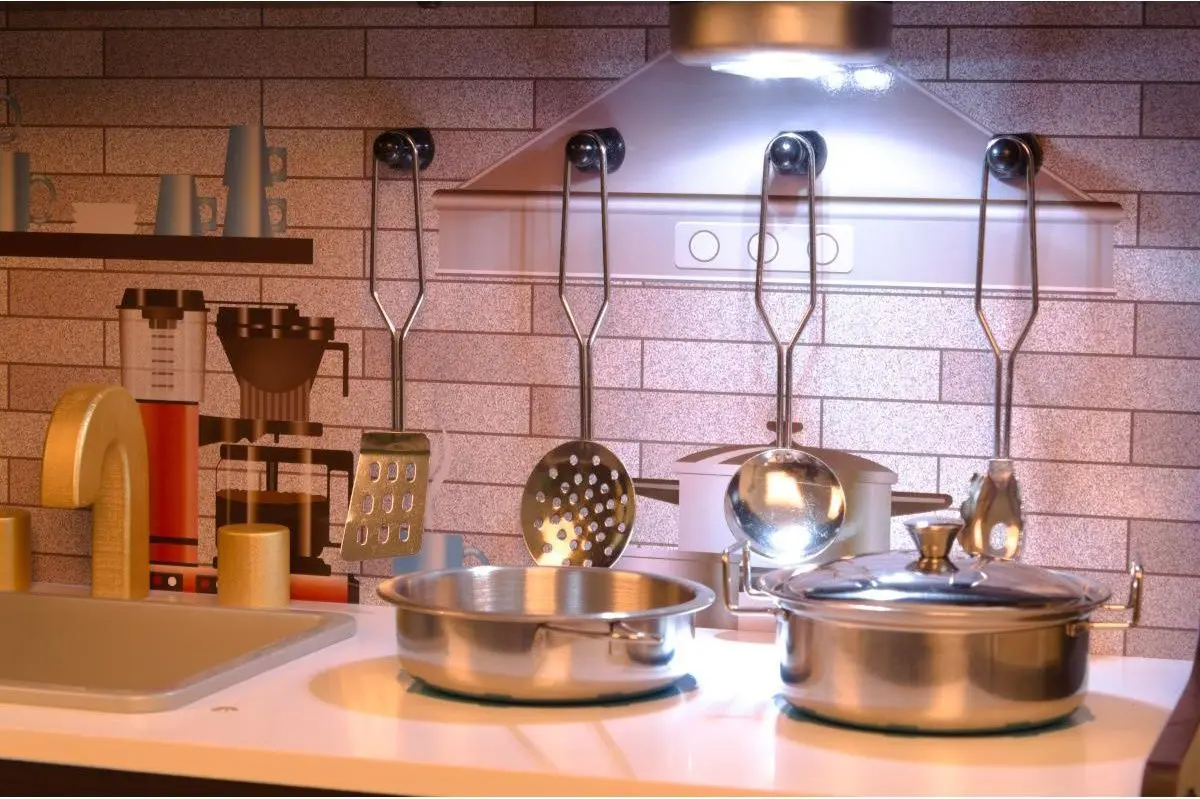 Игровая кухня Enero Toys 1050591 (White/Brown) - 8