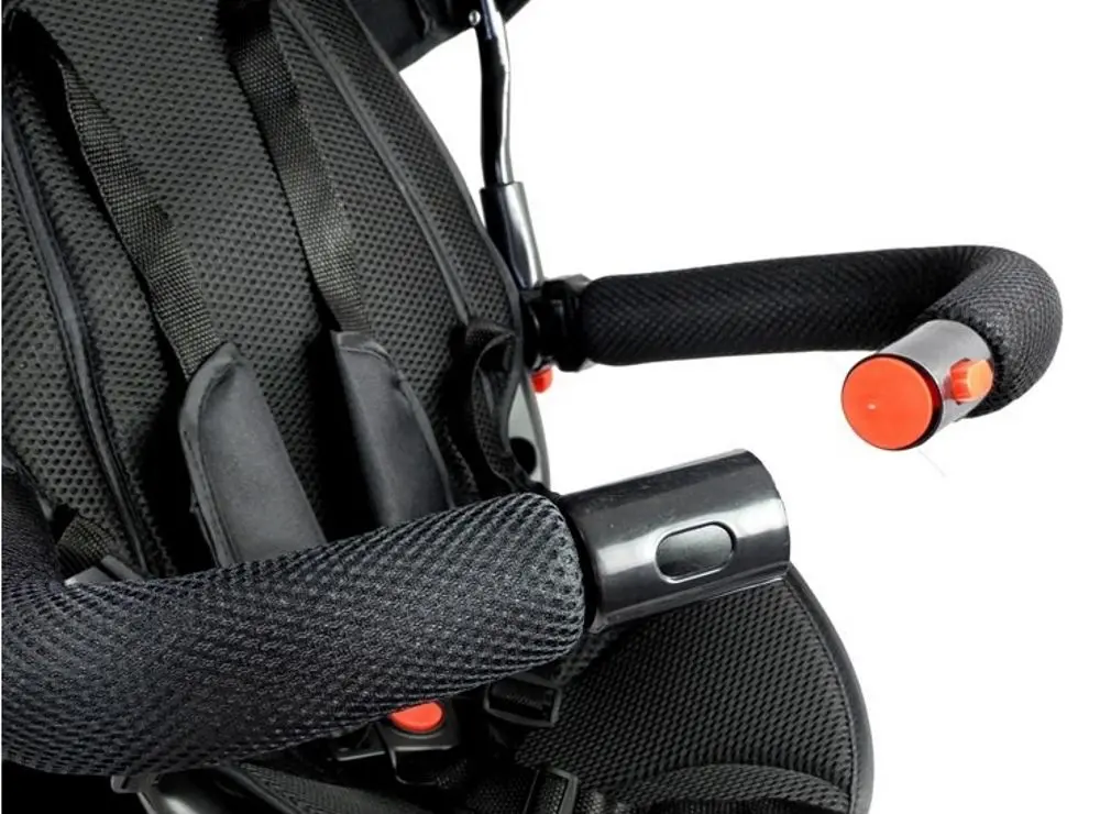 Трехколесный велосипед LeanToys 2602 (Black)