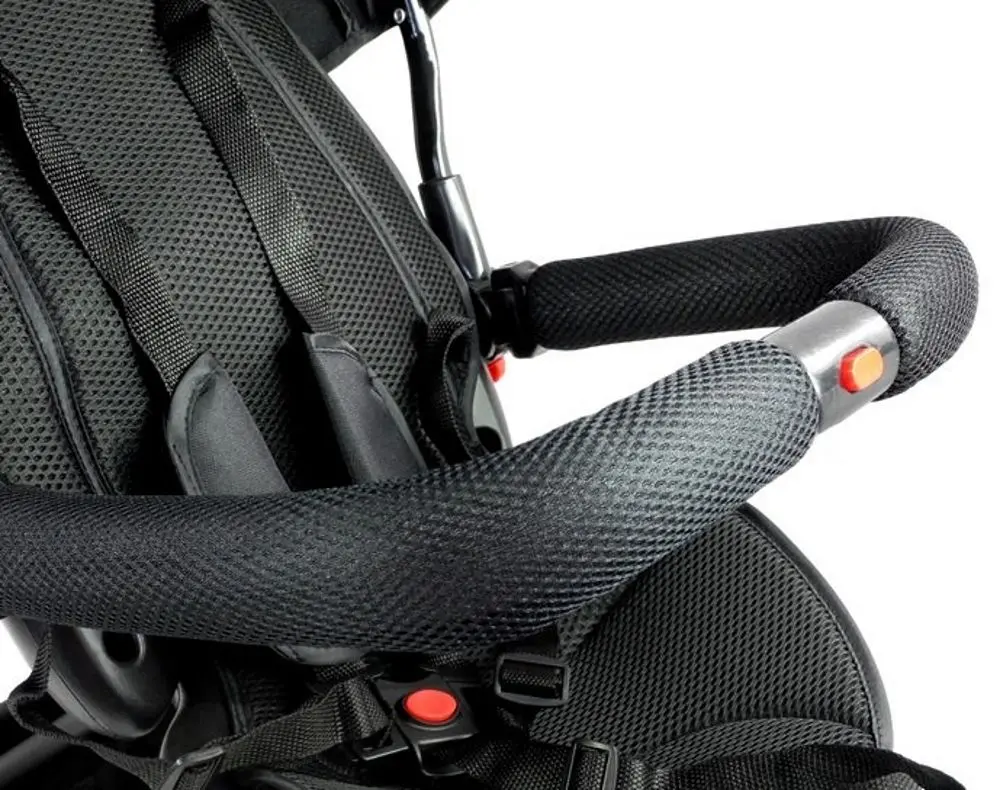 Трехколесный велосипед LeanToys 2602 (Black)