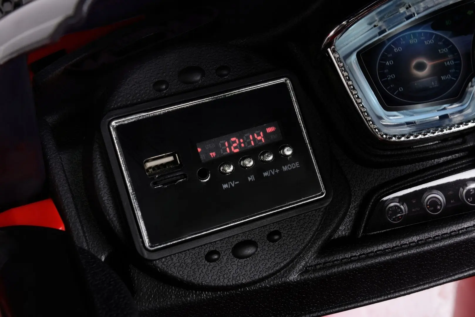 Masinuta electrica Bambi Racer HL1618 (Glossy Red)