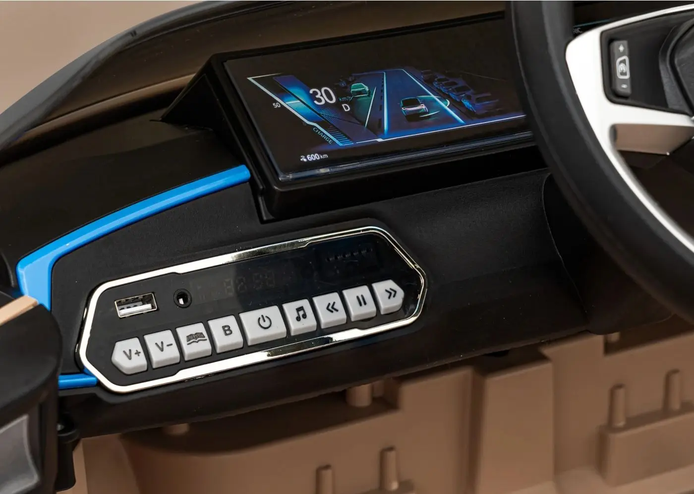 Masinuta electrica Ramiz BMW I4 (Gold)