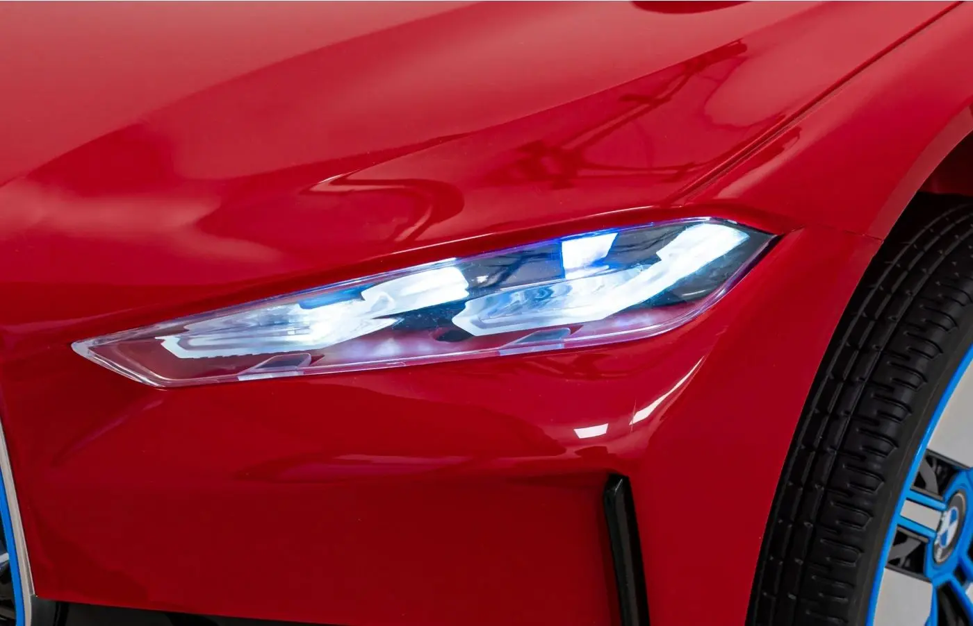 Masinuta electrica Ramiz BMW I4 (Red)