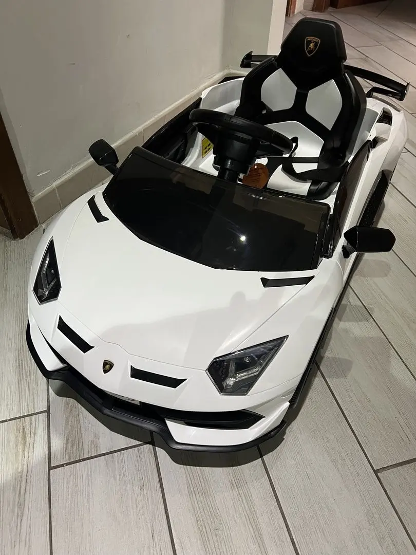 Masinuta electrica Homcom Lamborghini 370-306V90WT (White)