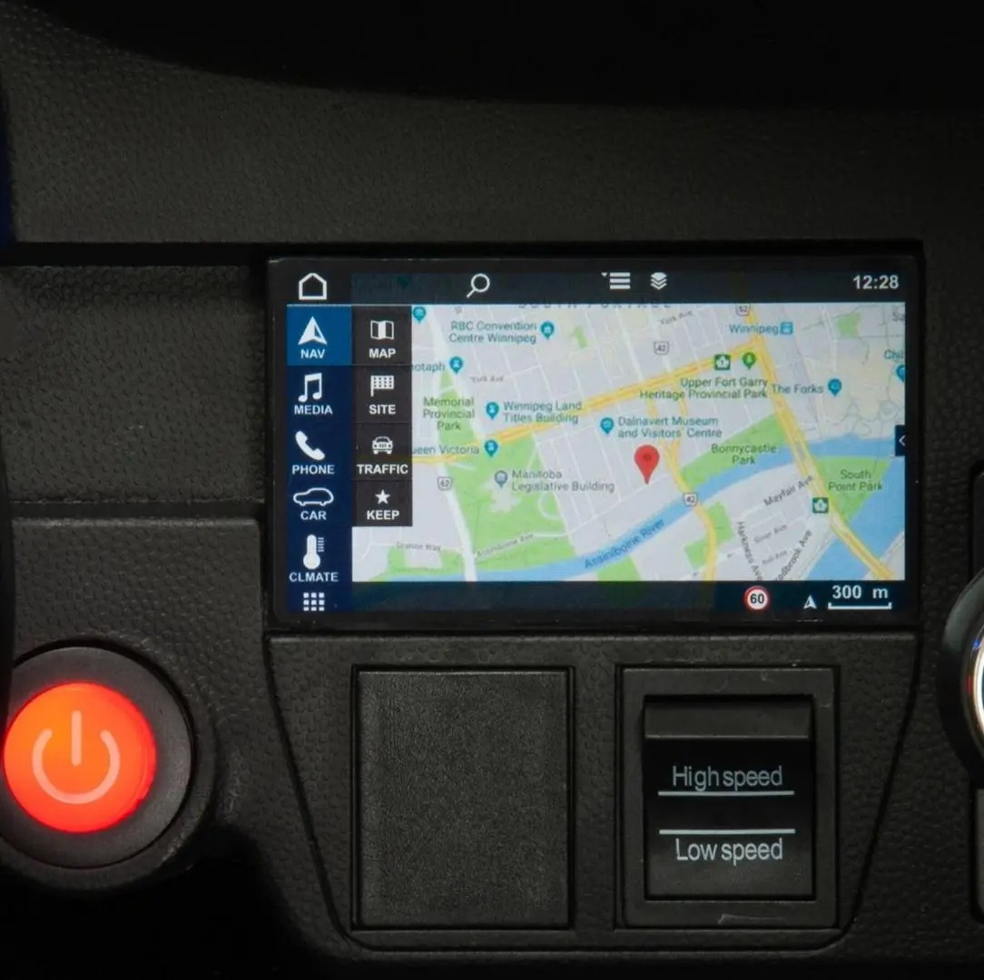 Mașină electrică Injusa Porsche Cayenne S (White)