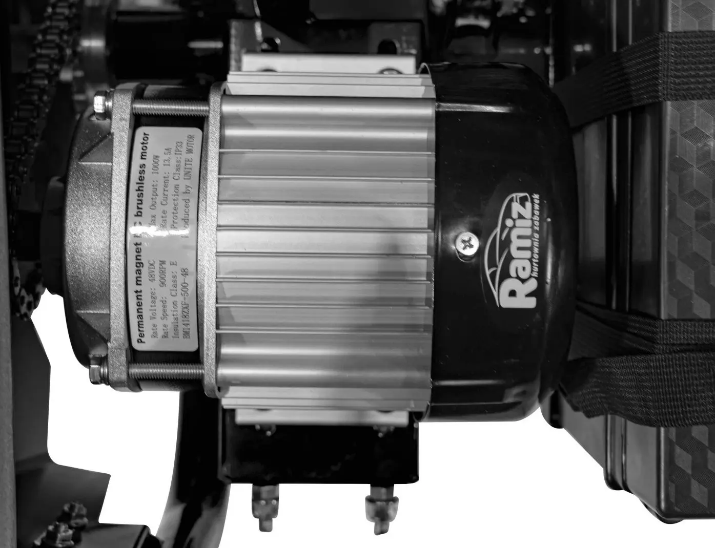 Kart electric Ramiz Mud Monster (Black)