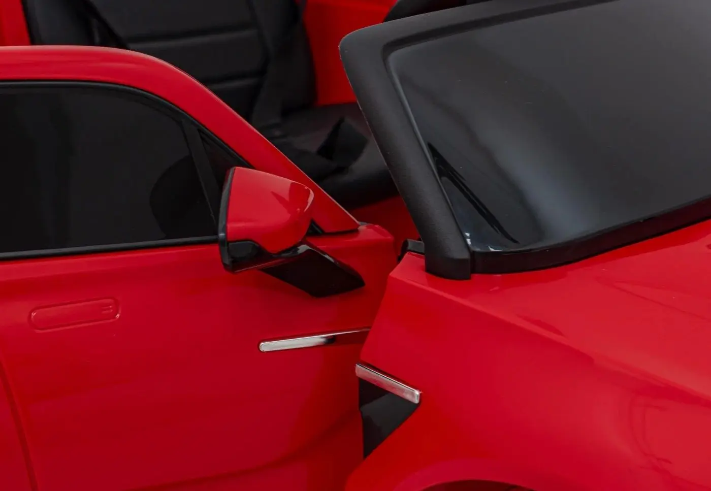 Электромобиль Ramiz Aston Martin DBX (Red)