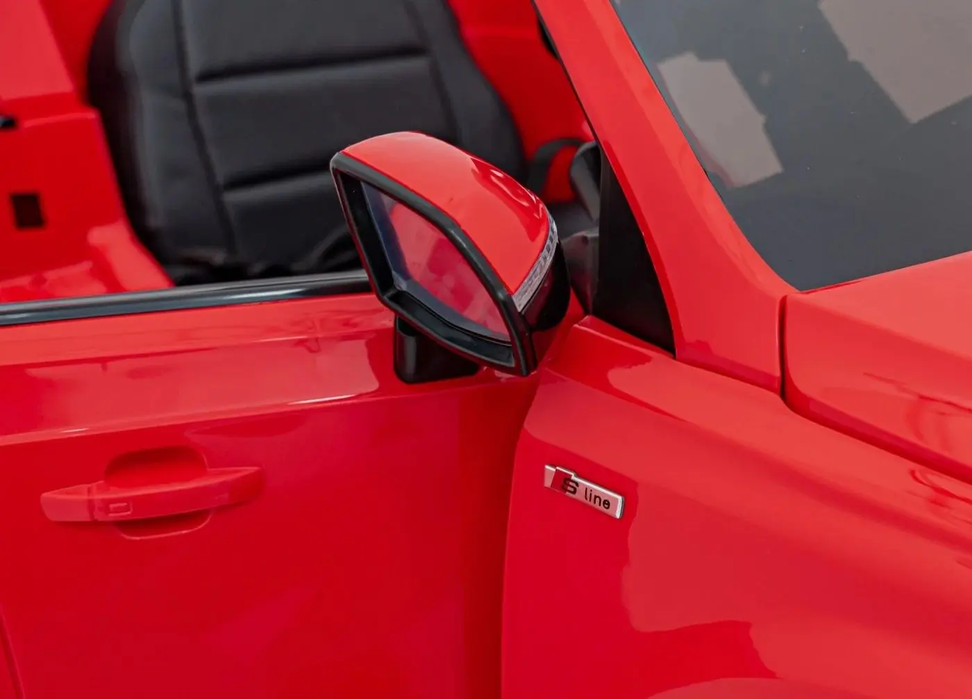 Электромобиль Ramiz Audi Q7 New Lift (Red)