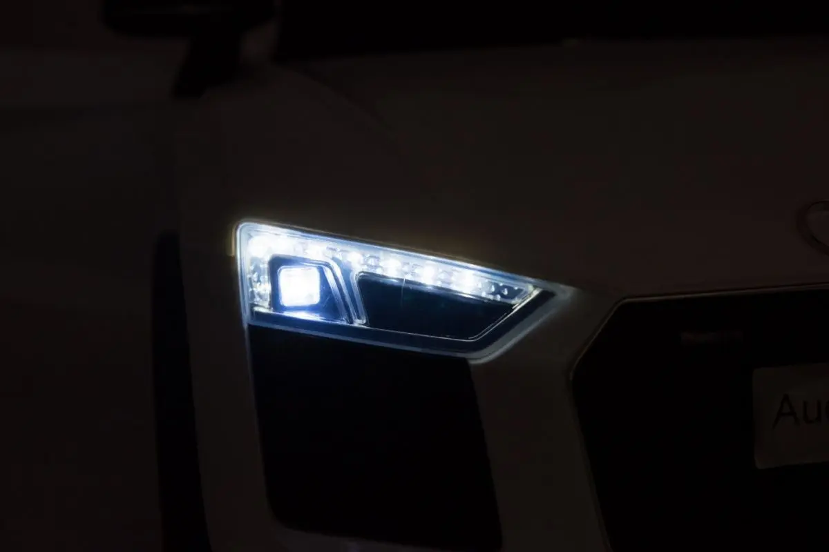 Электромобиль Ramiz Audi R8 (White) - 10