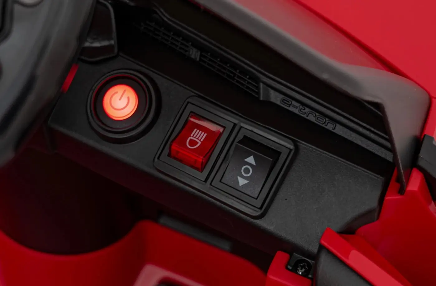 Электромобиль Ramiz Audi SQ8 (Red) - 8