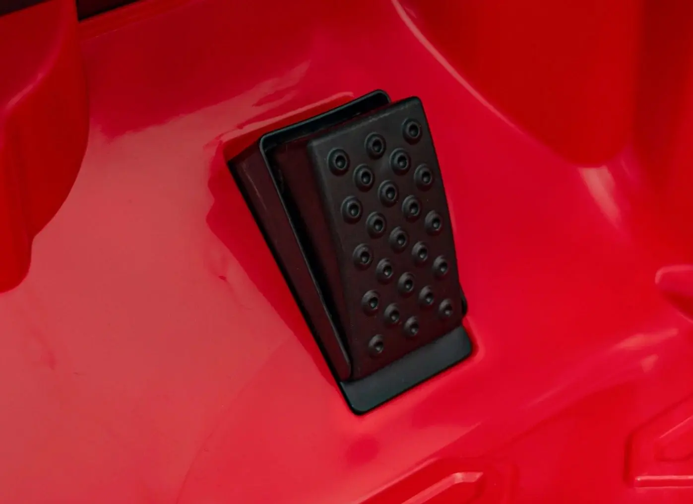 Masinuta electrica Ramiz Lamborghini Invencible (Red)