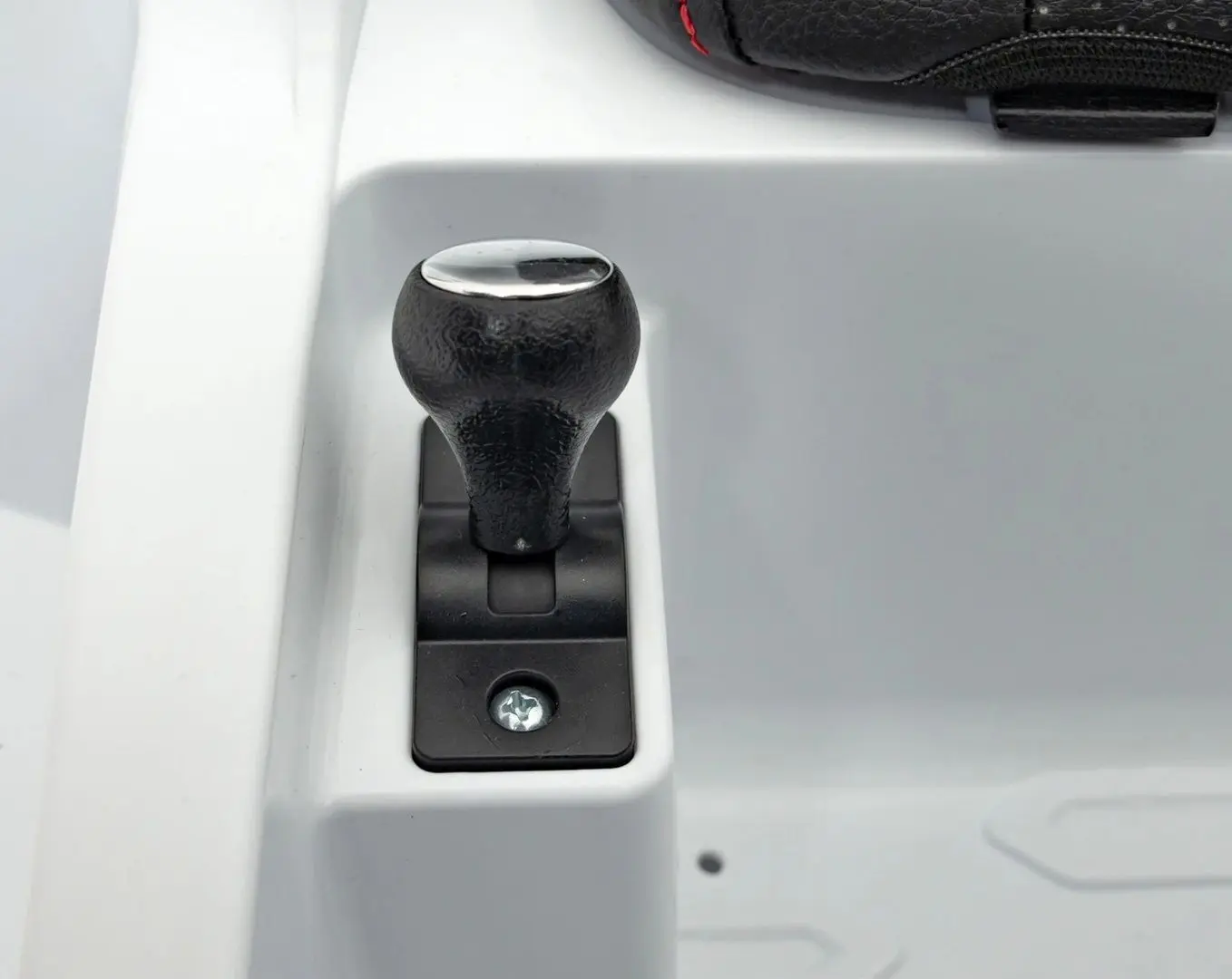 Masinuta electrica Ramiz Lamborghini Invencible (White)