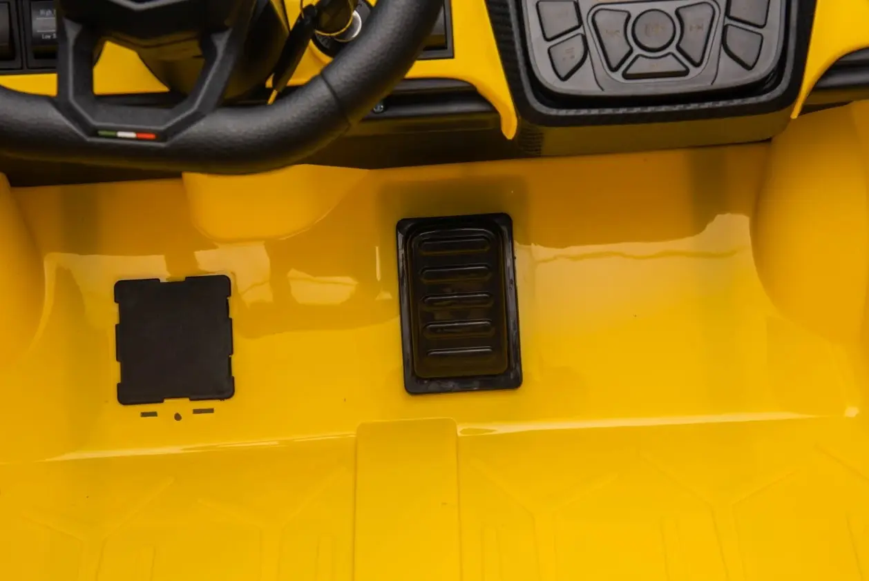 Masinuta electrica Ramiz Lamborghini Revuelto XL Strong (Yellow)