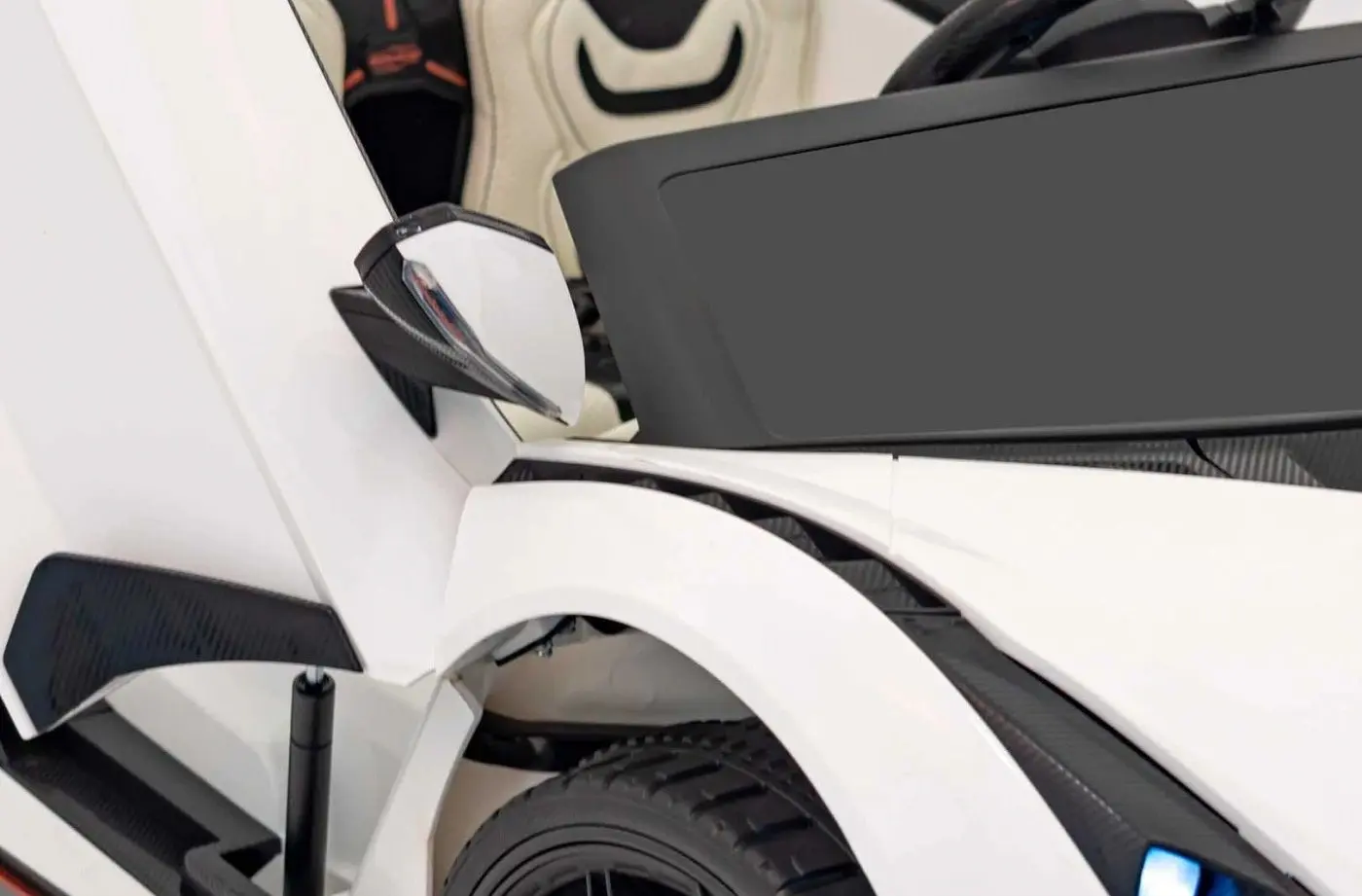 Masinuta electrica Ramiz Lamborghini Sian (White) - 2