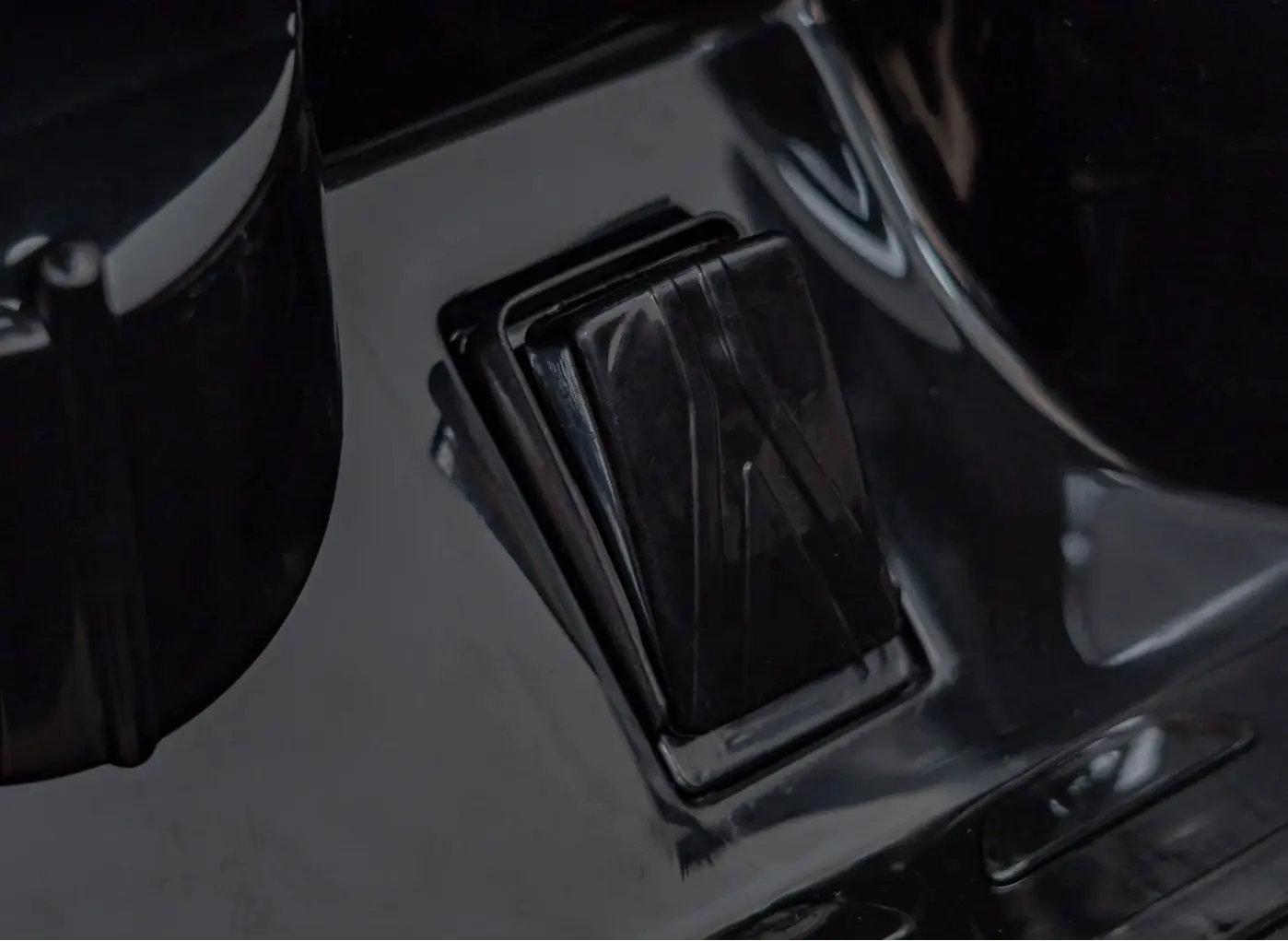 Masinuta electrica Ramiz Mclaren Artura (Black)