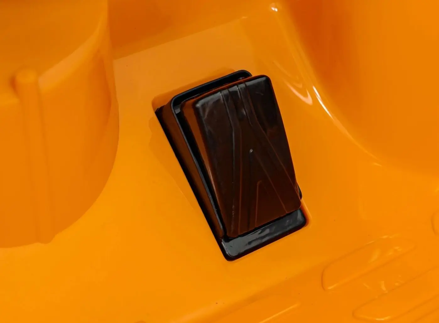 Электромобиль Ramiz Mclaren Artura (Orange)