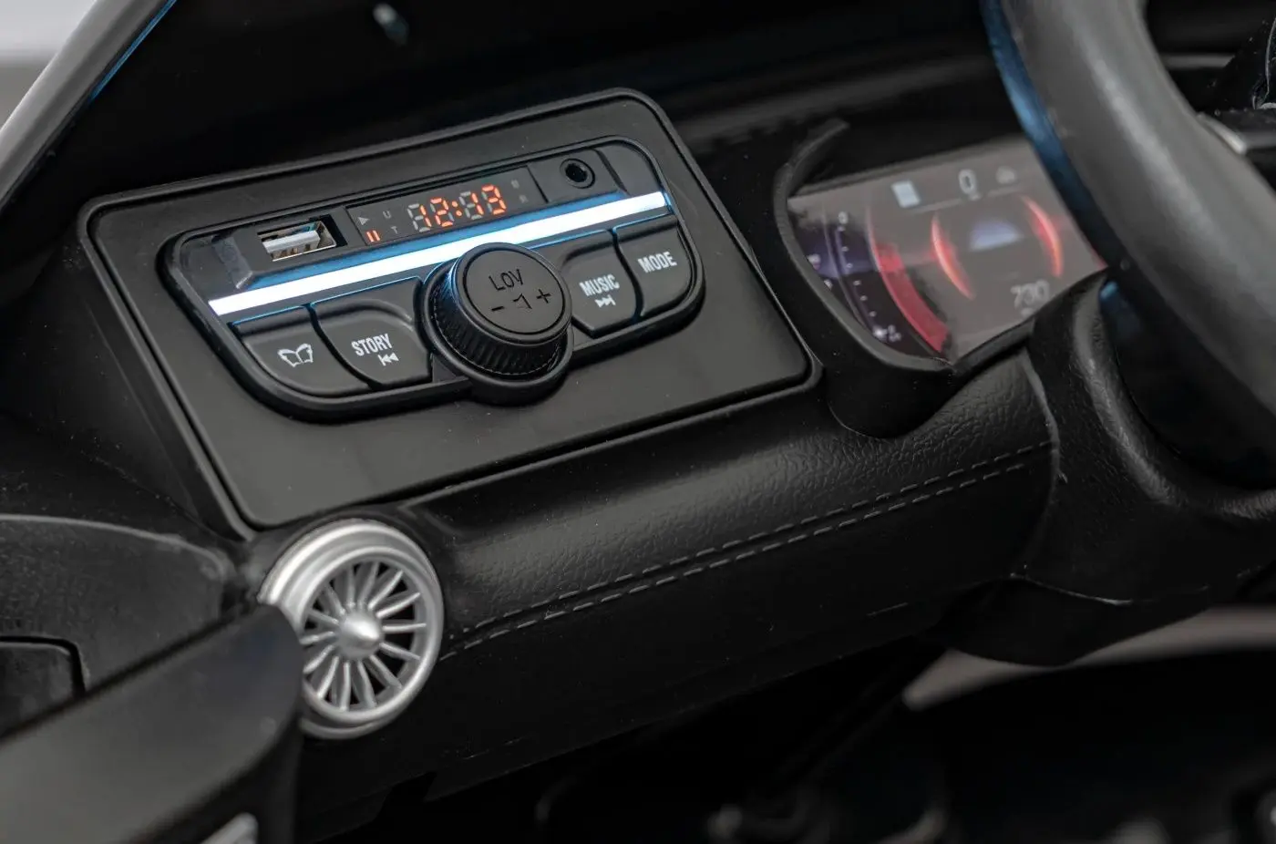 Электромобиль Ramiz Mercedes Benz AMG SL63 (Black) - 12