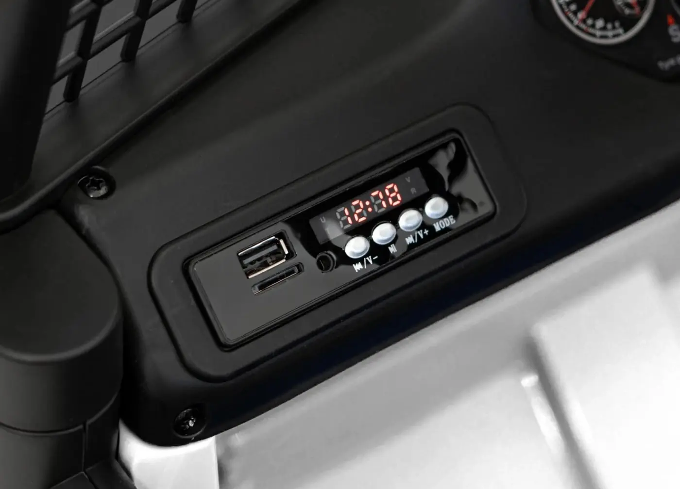 Masinuta electrica Ramiz Off Road 4x4 Sport (White)