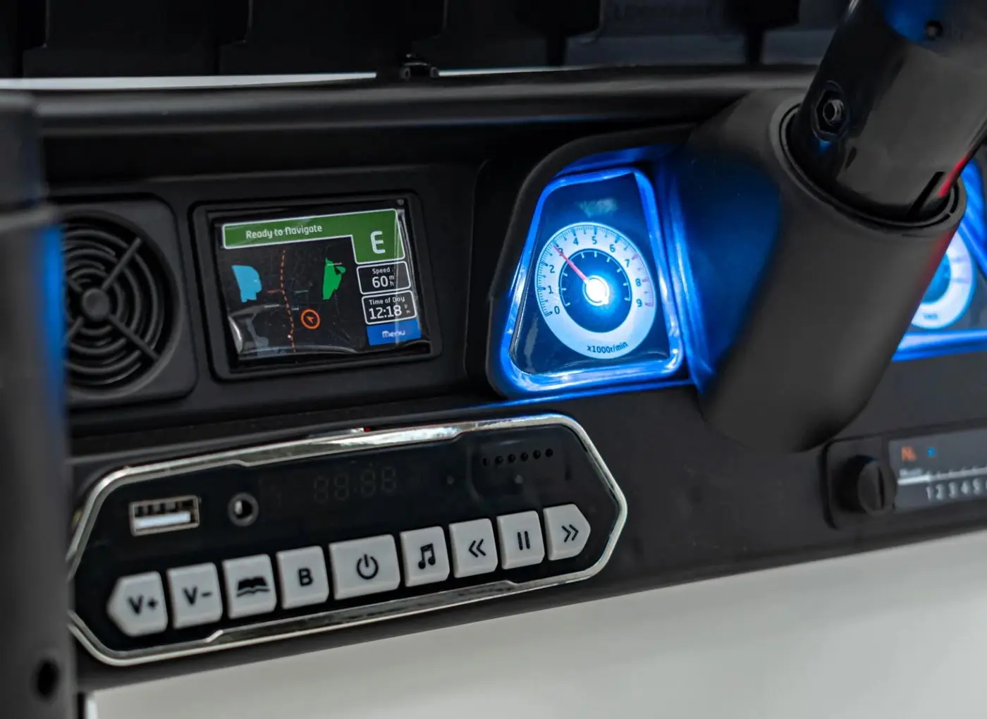 Электромобиль Ramiz Off-Road Climber (White)