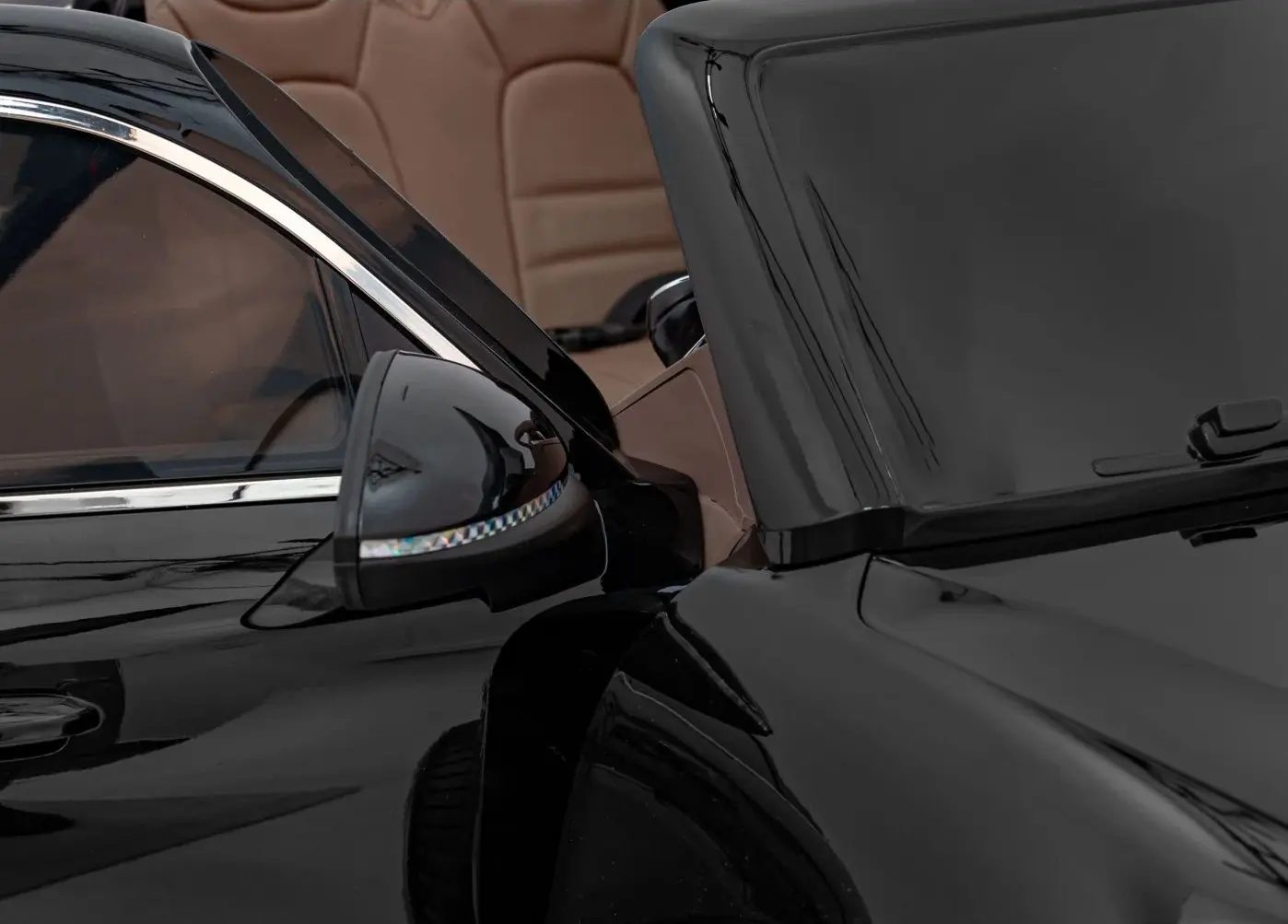 Электромобиль Ramiz Porsche Cayenne S (Black)