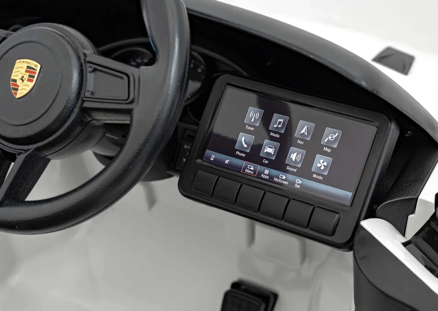 Masinuta electrica Ramiz Porsche Spyder RS 718 (Lacquer White)