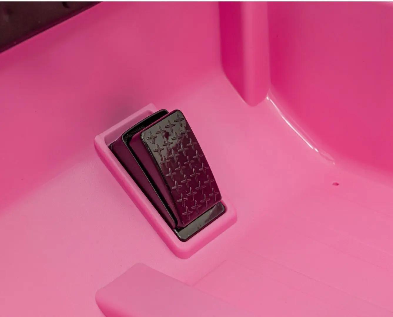 Masinuta electrica Ramiz Toyota FJ Cruiser (Pink)