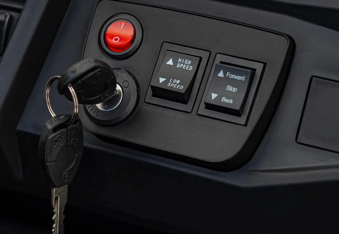 Электромобиль Ramiz UTV-MX 2000N (White)