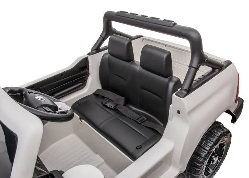 Masinuta electrica Toyota Hilux HL860/2 (White)