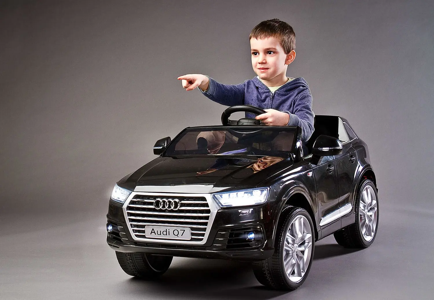 Электромобиль Toyz Audi Q7 (Red) - 12