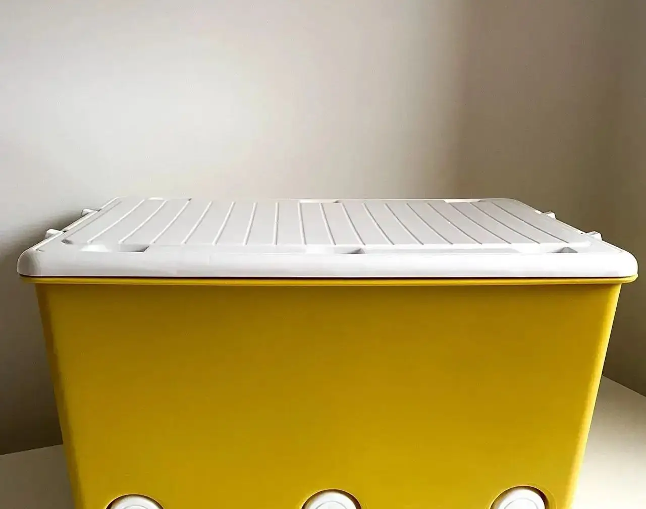 Cutie pentru jucarii Tega Baby PW-001-124 (Dark Yellow/White)