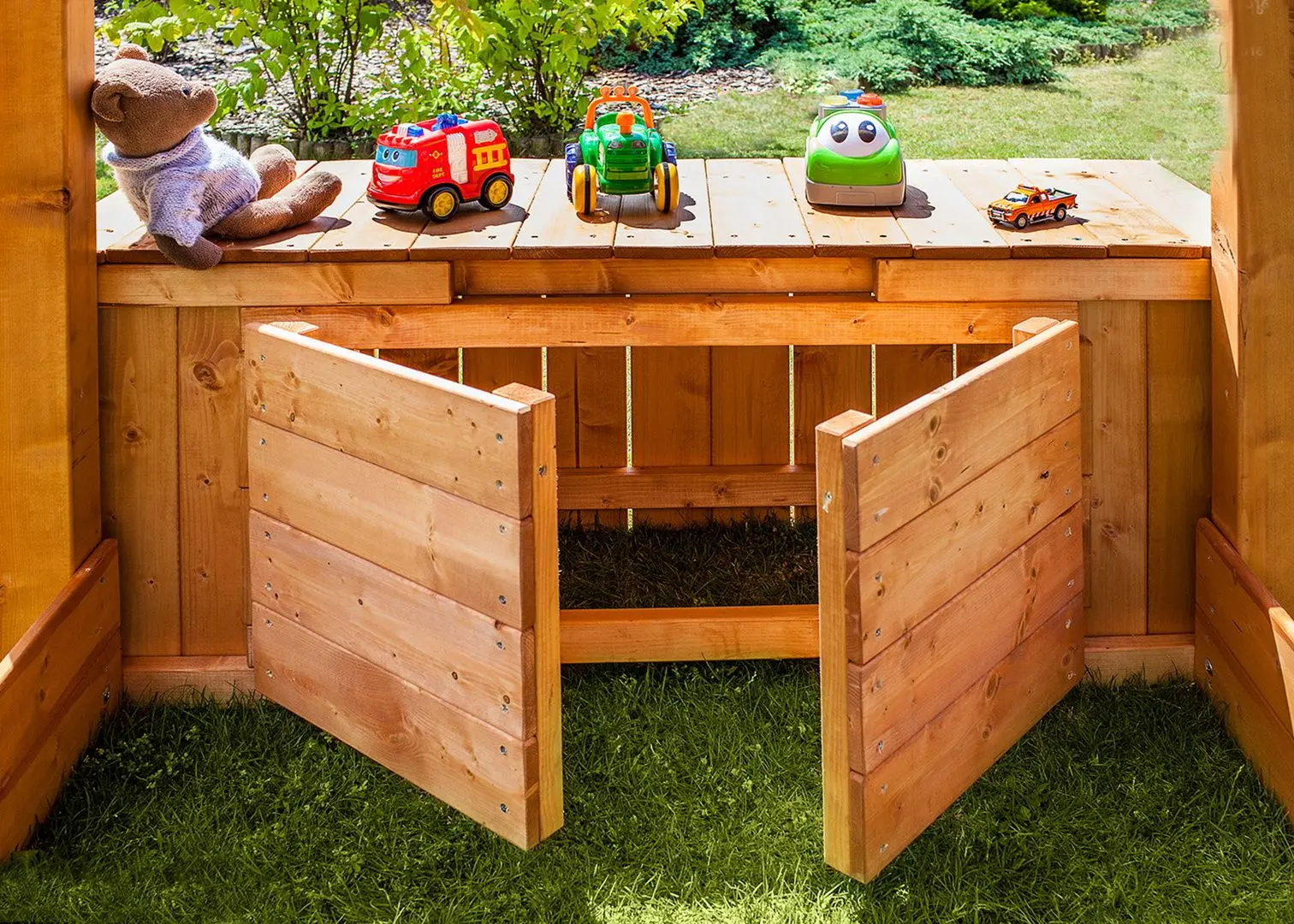 Complex pentru joaca Fungoo Fortress Toybox (Wood Teak)