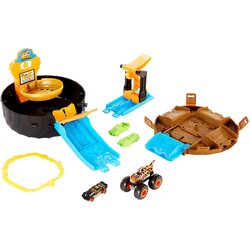 Set de joaca Hot Wheels Monster Trucks Stunt Tire GVK48