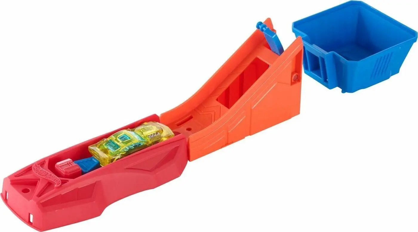 Игровой набор Hot Wheels Rally Race - 6