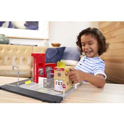 Игровой набор Matchbox Action Drivers Fire Station Rescue (Red/Grey) Thumb
