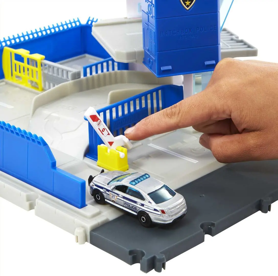 Игровой набор Matchbox Action Drivers Police Station Dispatch (Blue/Grey) - 4