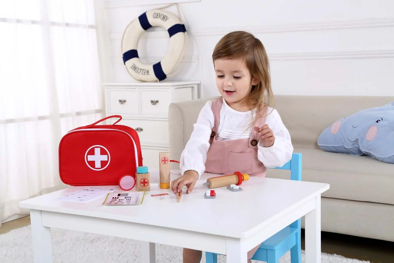 Set de joaca Tooky Toy Little Doctor TKC567 (Wood/Red)